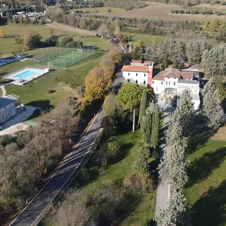 Country Esmera Apartment Desenzano del Garda