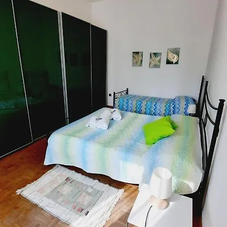 Country Esmera Apartment Desenzano del Garda